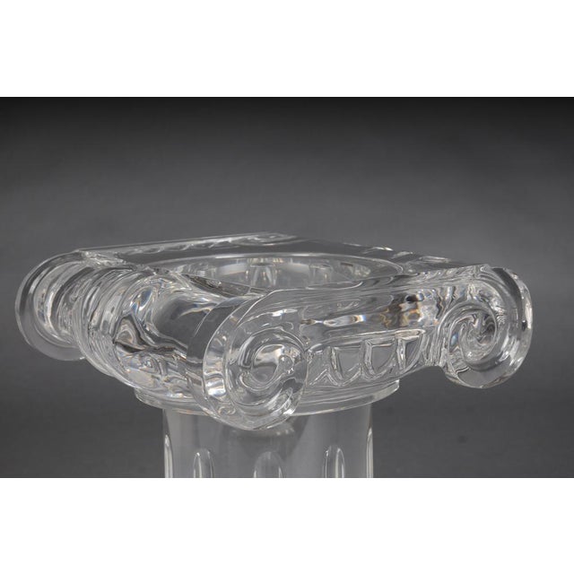 Vintage Hollywood Regency Pedestal Column in Acrylic For Sale - Image 4 of 17
