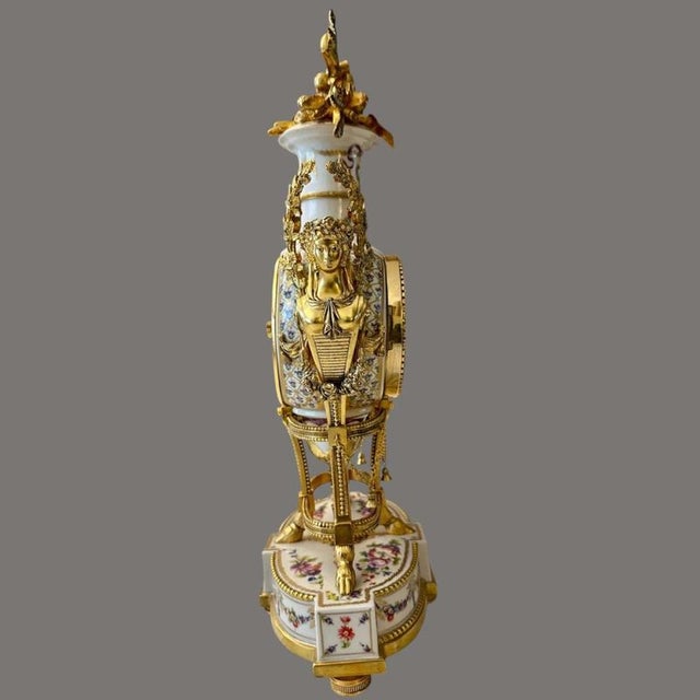 Marie Antoinette V&A Porcelain and Ormolu Mantel Clock, 1960s For Sale - Image 6 of 17