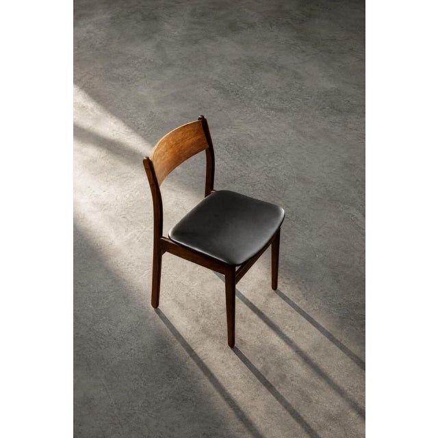 Mid-Century Modern Scandinavian Dining Chairs in Teak and Vinyl, 1960s, Set of 4 For Sale - Image 14 of 18