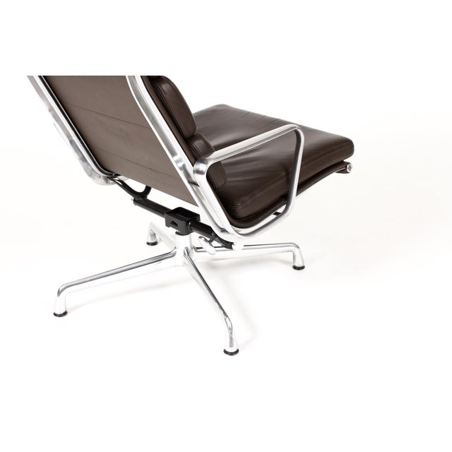 Animal Skin Vintage Mid Century Herman Miller High Back Soft Pad Lounge Chair — Charles Eames — Brown Leather For Sale - Image 7 of 8