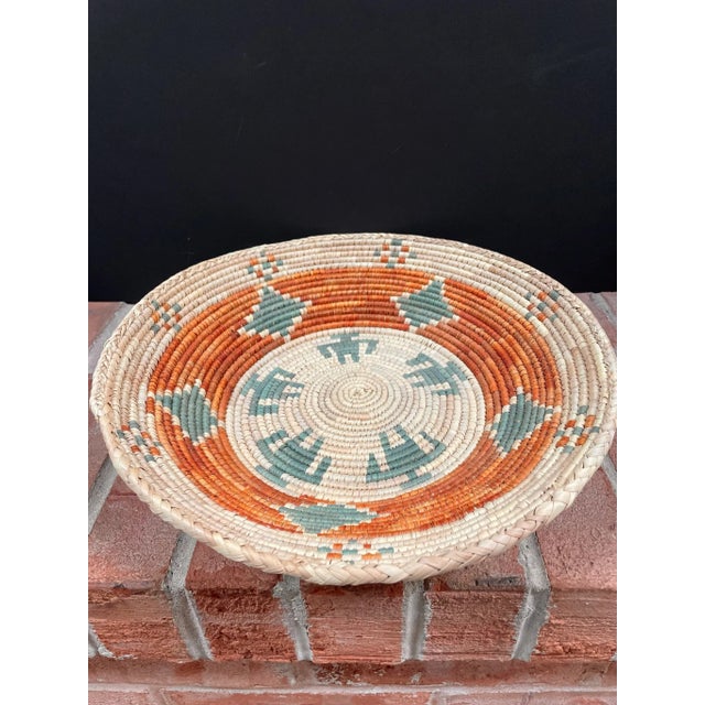 African Hand Woven Basket Bowls - Set of 2 For Sale - Image 4 of 13