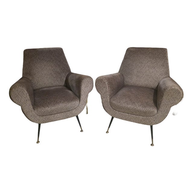 Armchairs attributed to Gigi Radice for Minotti, 1960s, Set of 2 For Sale