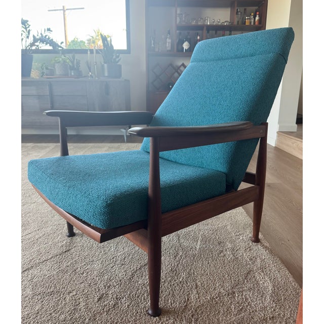 Guy Rogers “Manhattan” Reclining Lounge Chair — Afrormosia Teak, 1967, Restored For Sale - Image 4 of 7