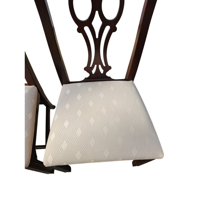 1980s Ethan Allen Georgian Court Dining Room Chairs Chippendale Sheild Back For Sale - Image 11 of 12