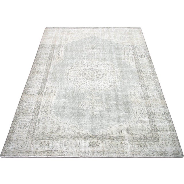 1960s Turkish Oushak Rug For Sale In Los Angeles - Image 6 of 6