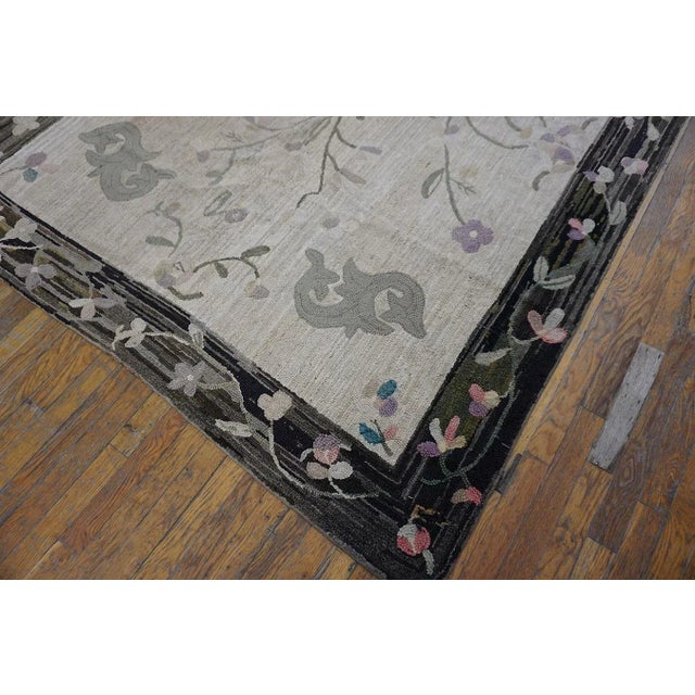 1900s Ivory Folk Art Floral Antique American Hooked Small Rug For Sale - Image 9 of 15
