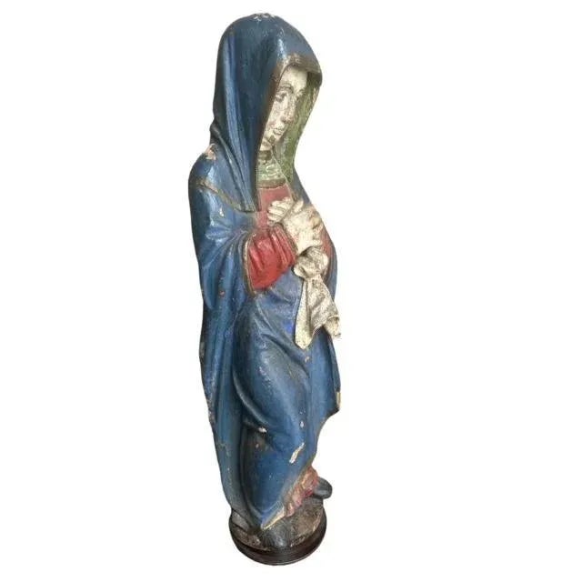 Rustic European Antique Santos Wood Carving of the Virgin Mary For Sale - Image 3 of 8