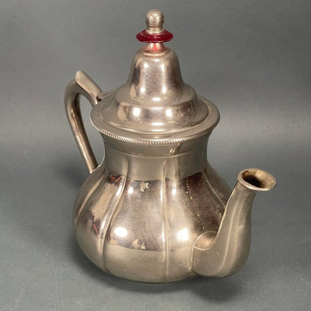 Antique Les Meilleurs Metal Blanc Silverplate Teapot French Marks For Sale - Image 4 of 12