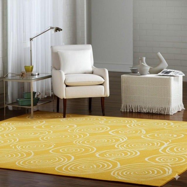 2020s 9x12 Yellow Flat Weave Wool Golden Rose Swirl Vintage Mid Century Carpet Rug For Sale - Image 5 of 7