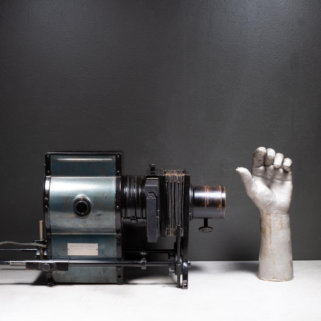 Antique Baush & Lomb Baloptican Magic Lantern Slide Projector and Original Case c.1911 For Sale - Image 16 of 17