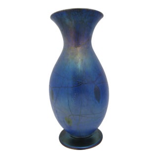 Donald Carlson Iridescent Blue Splatter Studio Art Glass Trumpet Vase For Sale