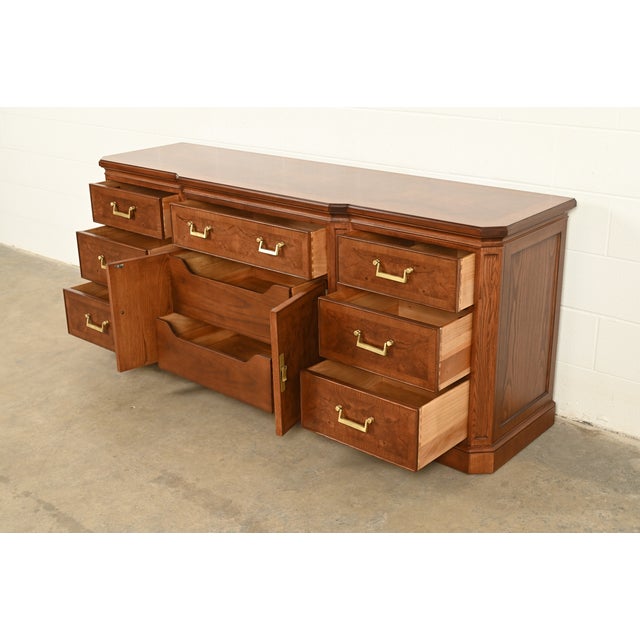 Drexel Heritage Mid-Century Hollywood Regency Burl Wood Dresser or Credenza, Newly Refinished For Sale In South Bend - Image 6 of 15
