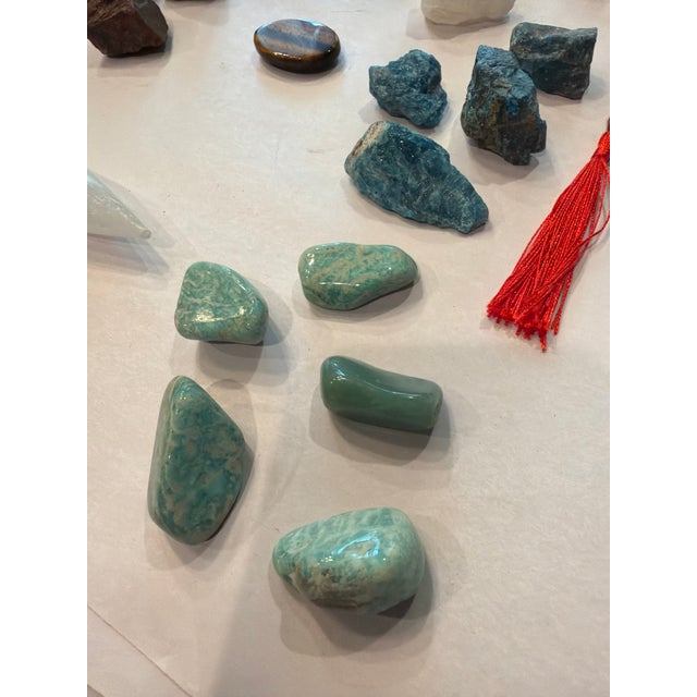 Assorted Natural Crystal & Gemstone Collection With Meditation Beads & Crystal Wands For Sale - Image 4 of 10