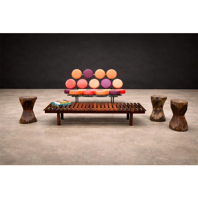 Designed by George Nelson and Irving Harper in 1956, the Marshmallow Sofa is known for its construction of individual,...