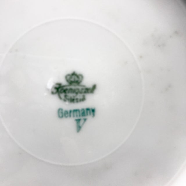 1920s Koenigszelt Silesia Dome Covered Bone China Serving Dish For Sale In New York - Image 6 of 7
