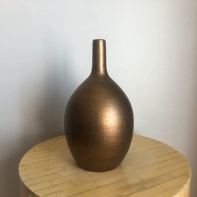 1990s 1990s Transitional Golden Brown Ceramic Vessel For Sale - Image 5 of 5