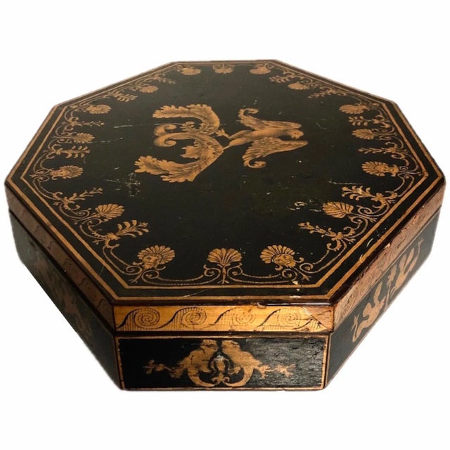 Figurative English Regency Octagonal Penwork Decorated Box For Sale - Image 3 of 6