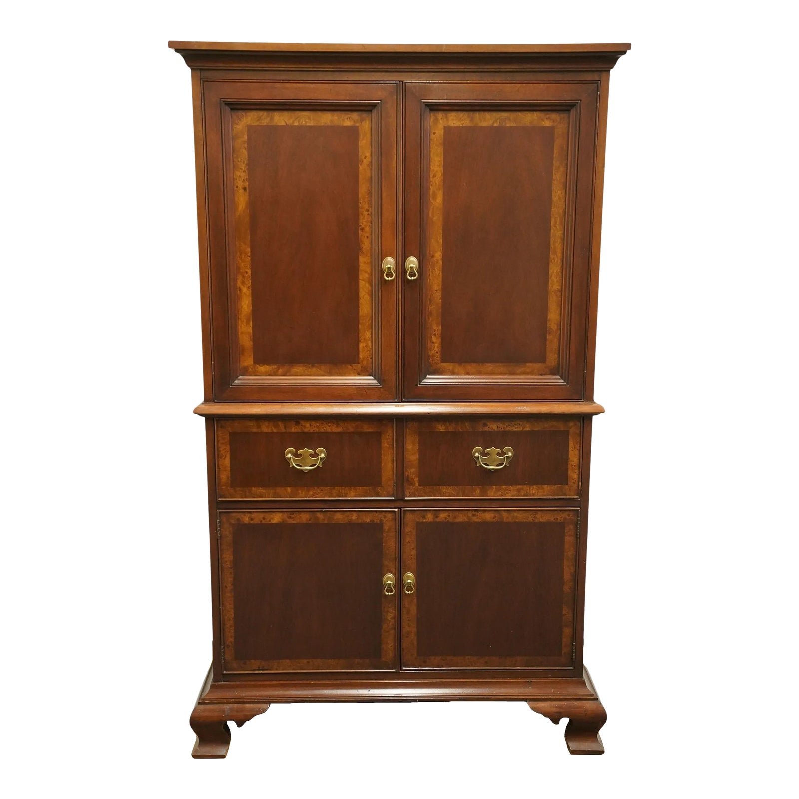 Hekman Furniture Traditional Style 39" Banded Mahogany Tv Media Chest