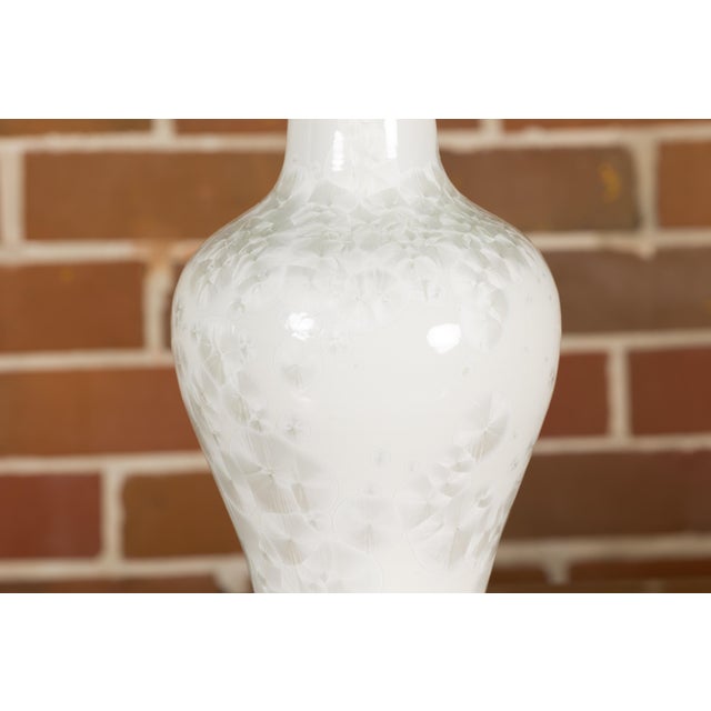 Pair of White Porcelain Vase Table Lamps on Lucite Bases with Textured Décor For Sale - Image 4 of 12