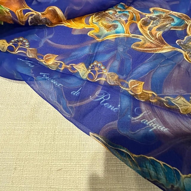 René Lalique An Iconic 1990s Silk French Scarf by Lalique For Sale - Image 4 of 10