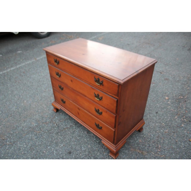 Mid-Century Modern Drexel Mid 20th Century Vintage Chippendale Chest For Sale - Image 3 of 9