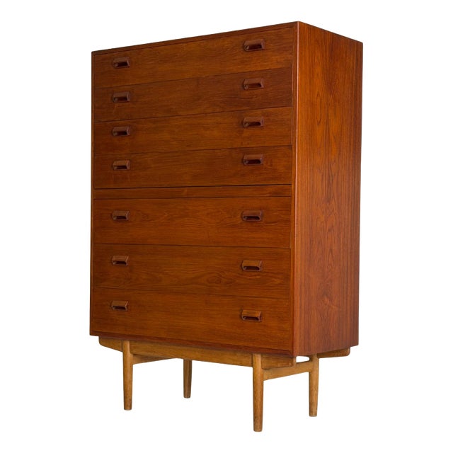 Model 135 Tallboy by Børge Mogensen for Søborg Møbelfabrik, 1950s For Sale