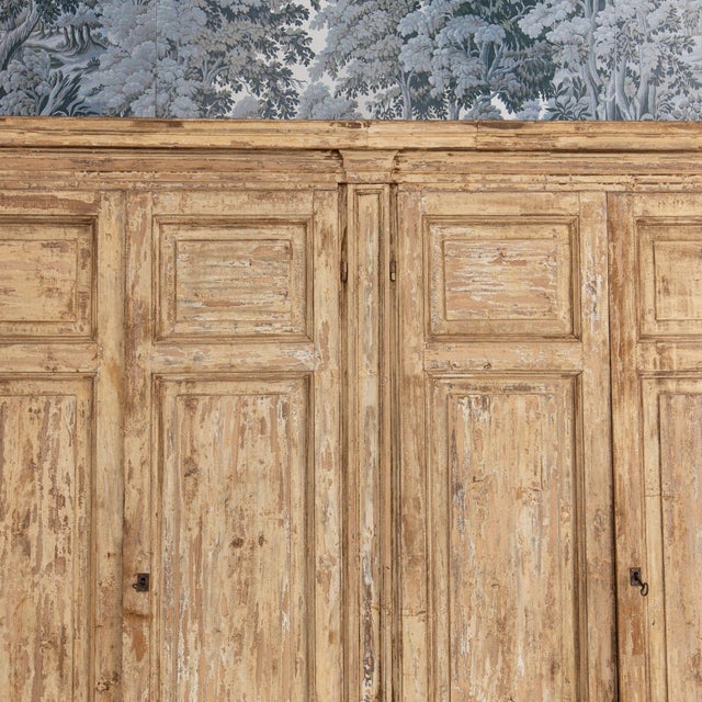 18th C. Italian Housekeeper's Cupboard in Original Paint For Sale - Image 4 of 17