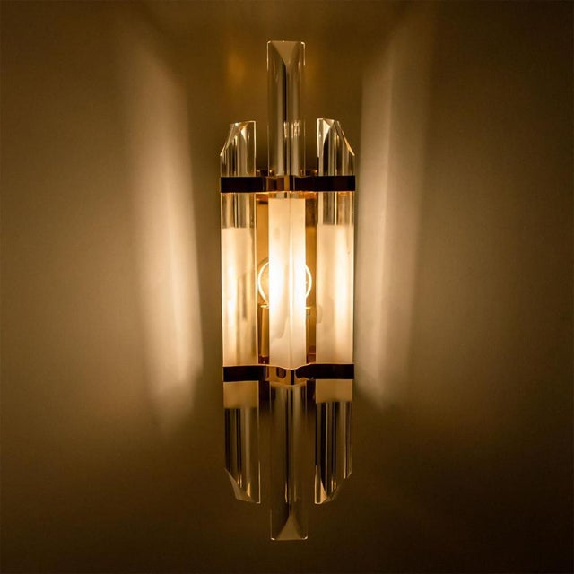 Gold Clear Gold Glass & Brass Sconces in the style of Venini, 1970, Set of 2 For Sale - Image 8 of 17