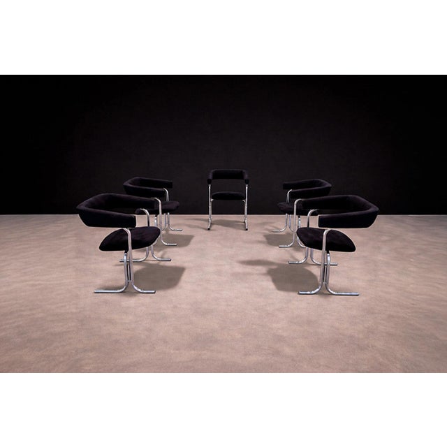 Mid-Century Modern Set of Five Armchairs in Chrome and Black Fabric, Pozza Moveis, 1960s - Lot 165A For Sale - Image 3 of 17