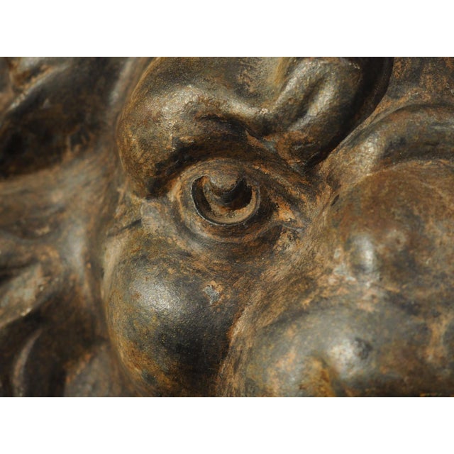 Pair of Heavy French Cast Iron Lion Building Ornaments, Circa 1900 For Sale - Image 12 of 18