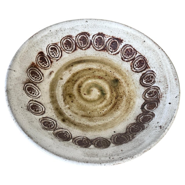 Mid-Century French Decorative Ceramic Dish attributed to Albert Thiry, 1960s For Sale - Image 4 of 14