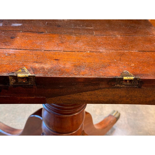 19th Century English Mahogany Tilt-Top Breakfast Table For Sale - Image 9 of 14