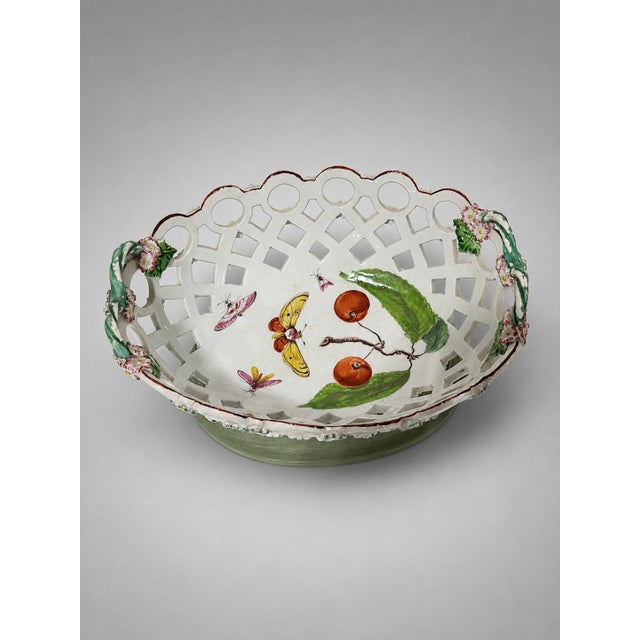 Derby Porcelain Pair of Derby "Moth Painter" Reticulated Porcelain Baskets C. 1758–1765 For Sale - Image 4 of 10