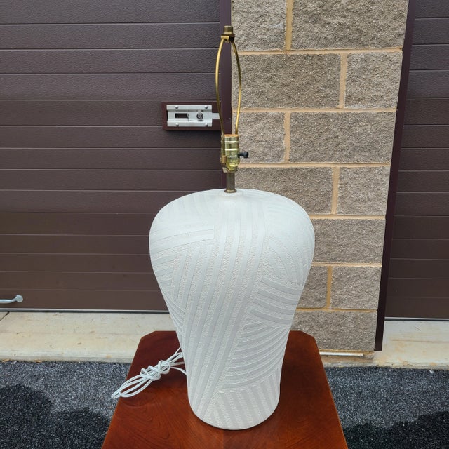 1980s Bon Art Postmodern White Plaster Table Lamp For Sale - Image 4 of 9
