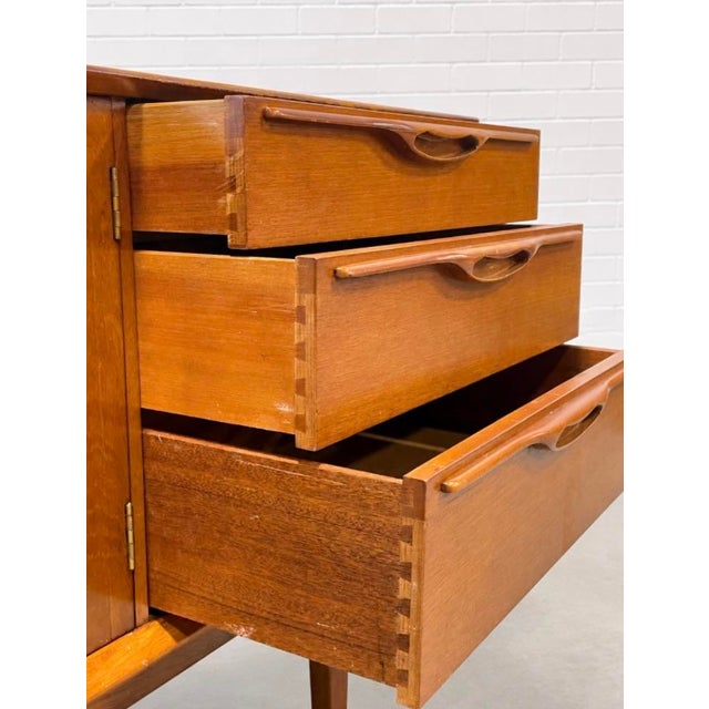 Brown Mid Century Modern Teak Credenza | Danish Media Stand by McIntosh, Made in Scotland, C. 1960's For Sale - Image 8 of 16