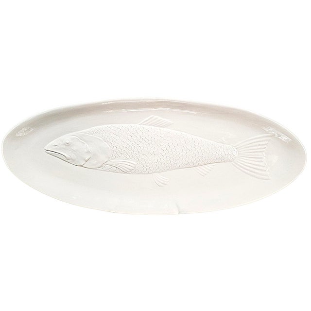 Farmhouse Late 20th Century Italian White Ceramic Relief Fish Serving Platter For Sale - Image 3 of 10