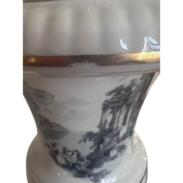 English Vintage Black and Ivory Transferware Table Lamp Attributed to Stiffel For Sale - Image 3 of 8