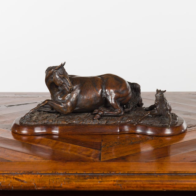 Signed Suzanne Fiedler Cast Bronze Sculpture of a Mare and Her Foal Dated 1974 For Sale - Image 4 of 11