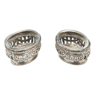 Cut Silver Salt Shakers, Set of 2 For Sale