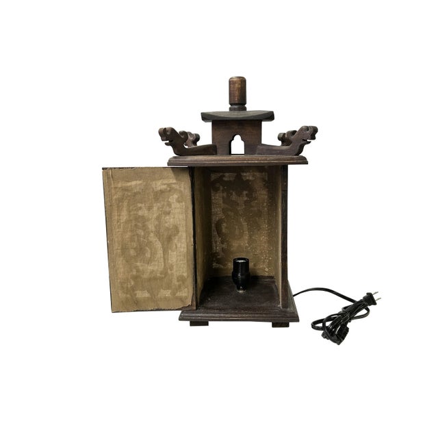 Vintage Chinese Dark Brown Wood Frame Fok Character Lantern Shape Table Lamp For Sale - Image 4 of 9
