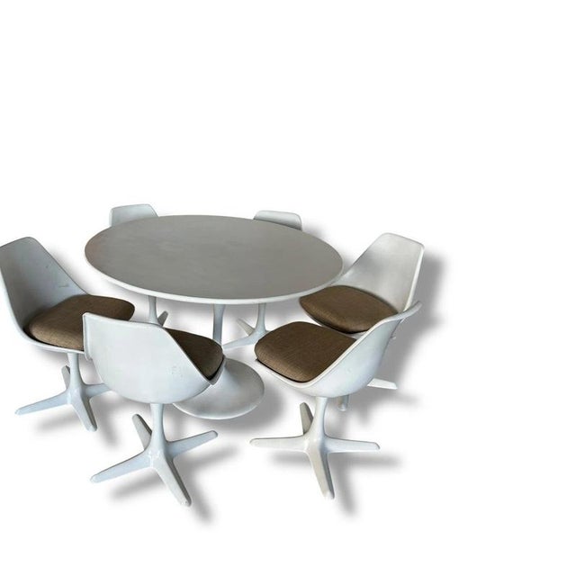 Tulip Dining Set with Round Pedestal Table and Swivel Chairs by Maurice Burke for Arkana, 1960s, Set of 7 For Sale - Image 4 of 11