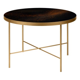 Medium Circle Benium Coffee Table from Nuovovo For Sale