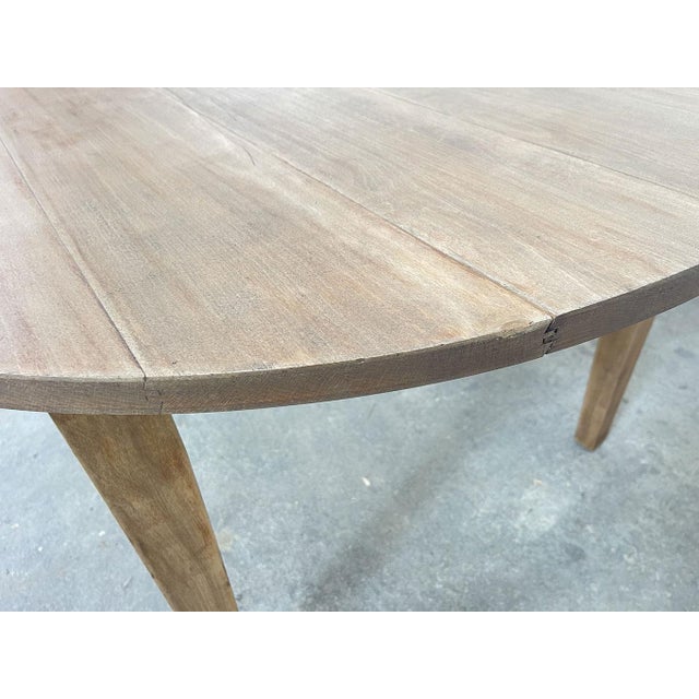 Tan Round Ash Table, 1960s For Sale - Image 8 of 10