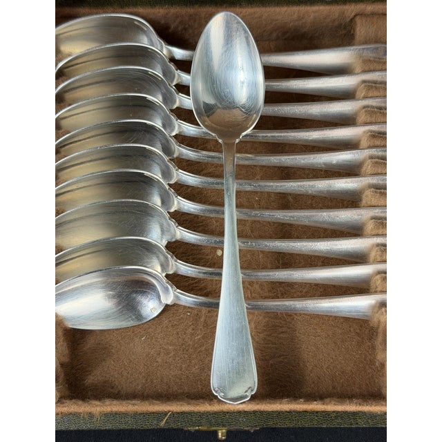 French Silver-Plated Tea Spoons in Bayonne Box from Christofle, 1900-1950, Set of 11 For Sale - Image 3 of 10
