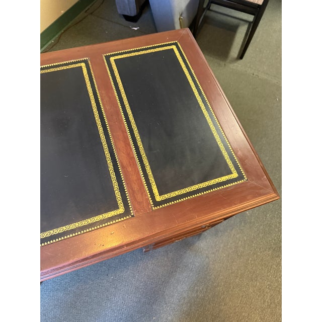 Sligh/Lowry Double Pedestal Executive Desk For Sale In San Francisco - Image 6 of 12