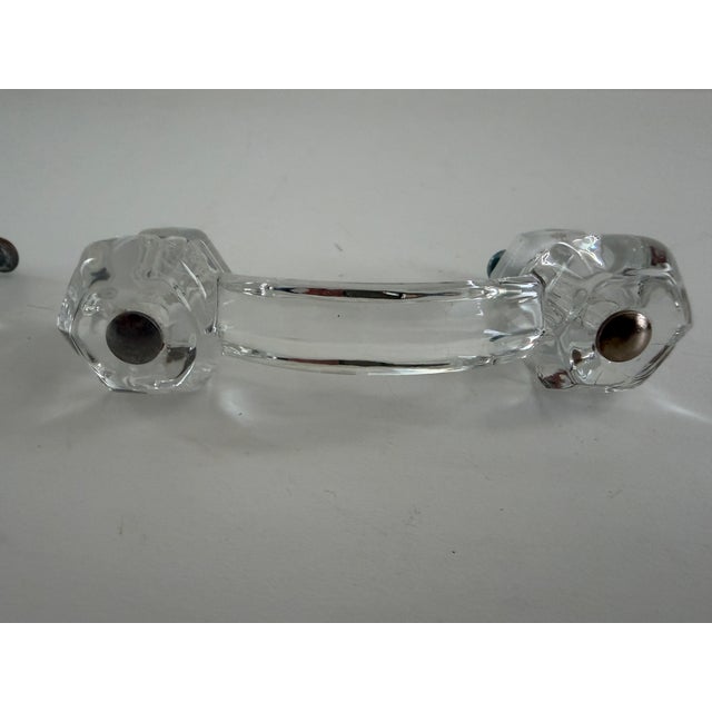 American Pair of Vintage Clear Glass Bridge Drawer Pulls, 1930s–1940s Glass Cabinet Knobs== For Sale - Image 3 of 18