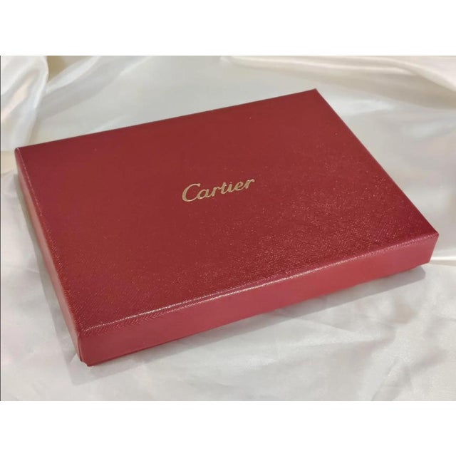 Cartier Luxury Eiffel Tower Embossed Stationery For Sale - Image 9 of 12