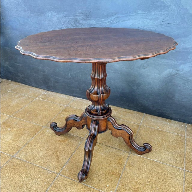 Victorian Tilt-Top Rotating Pedestal Table with Scalloped Edge, 19205 For Sale - Image 6 of 12