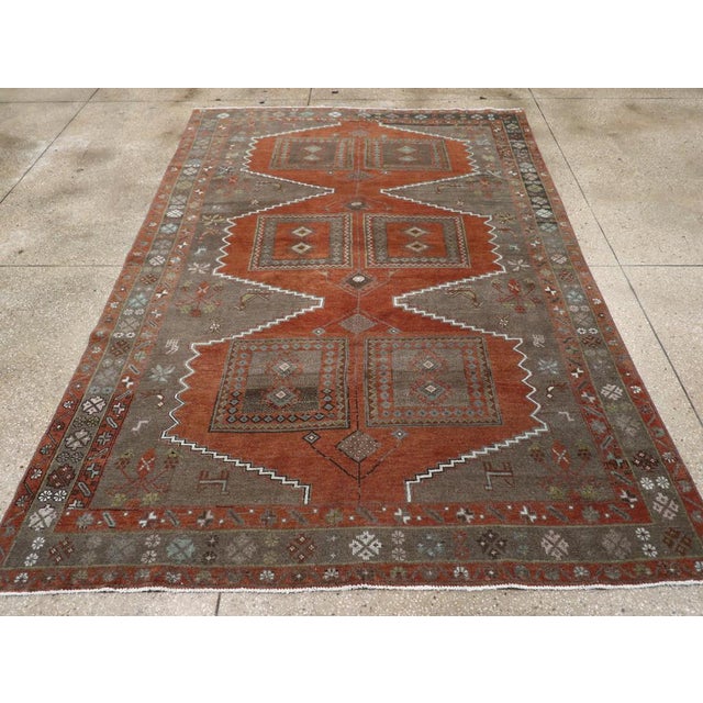 Rustic Galerie Shabab Collection Mid-20th Century Turkish Anatolian Accent Rug For Sale - Image 3 of 9