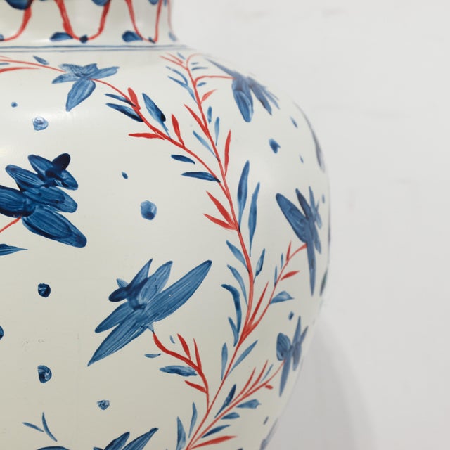 Pair of Vintage Brunschwig & Fils Cadiz Table Lamps - Blue and Cream Ceramic With Boar and Deer Motif For Sale - Image 13 of 15